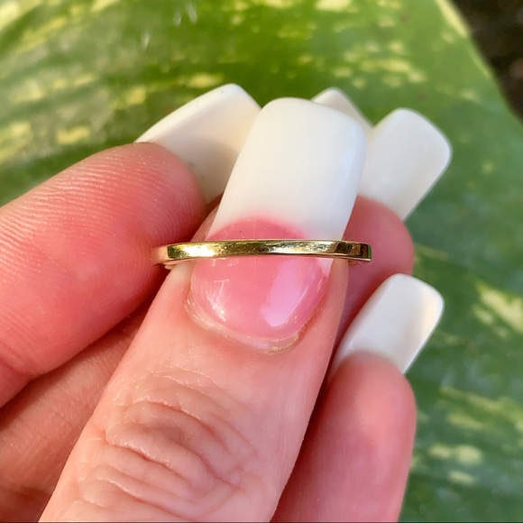 SOLD 🔥 14K Gold Unique Diamond Accent Ring - Picture 5 of 8